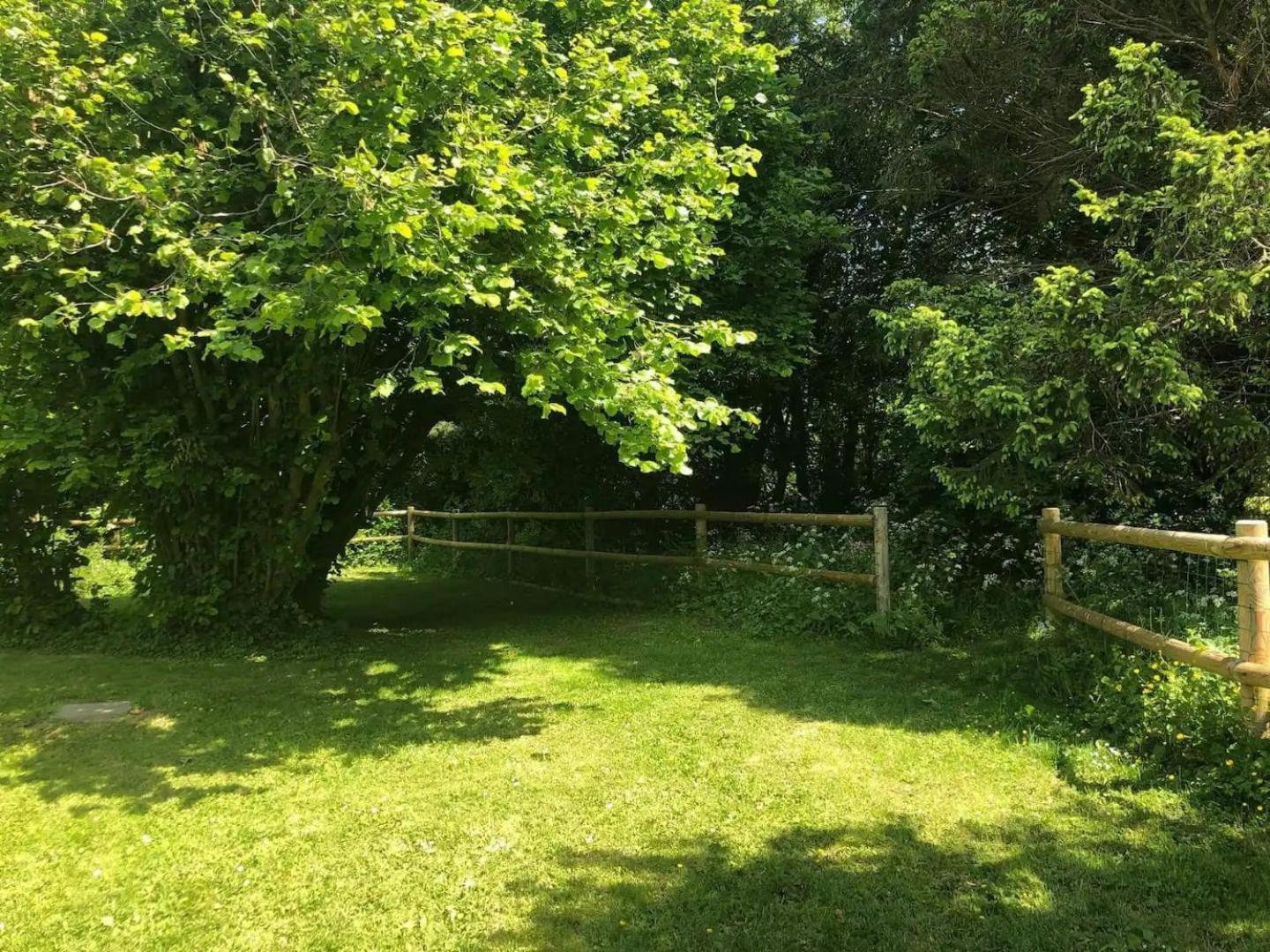 Cleuville Charmant Cottage 8 Personnes En Normandie מראה חיצוני תמונה